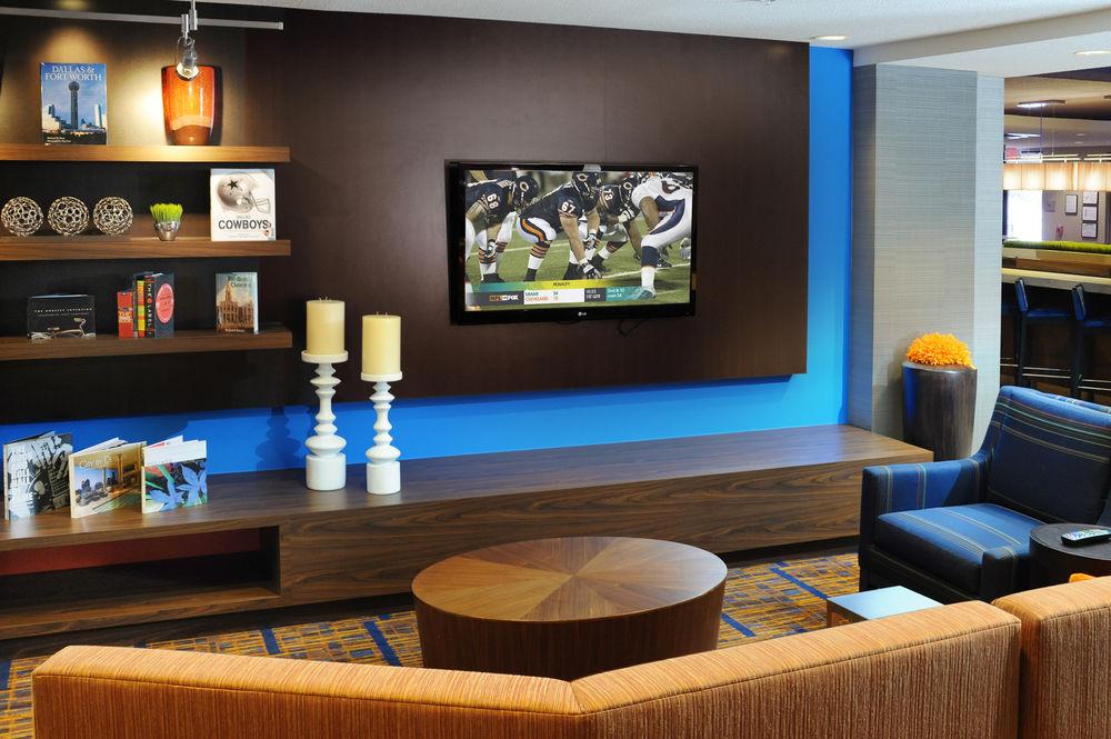 Courtyard By Marriott Dallas Plano In Legacy Park Exterior photo