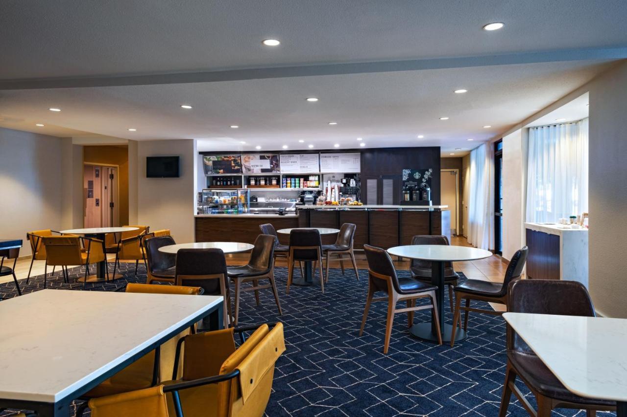 Courtyard By Marriott Dallas Plano In Legacy Park Exterior photo
