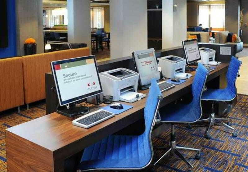 Courtyard By Marriott Dallas Plano In Legacy Park Exterior photo